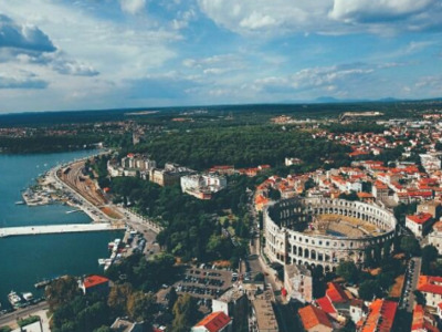 Pula